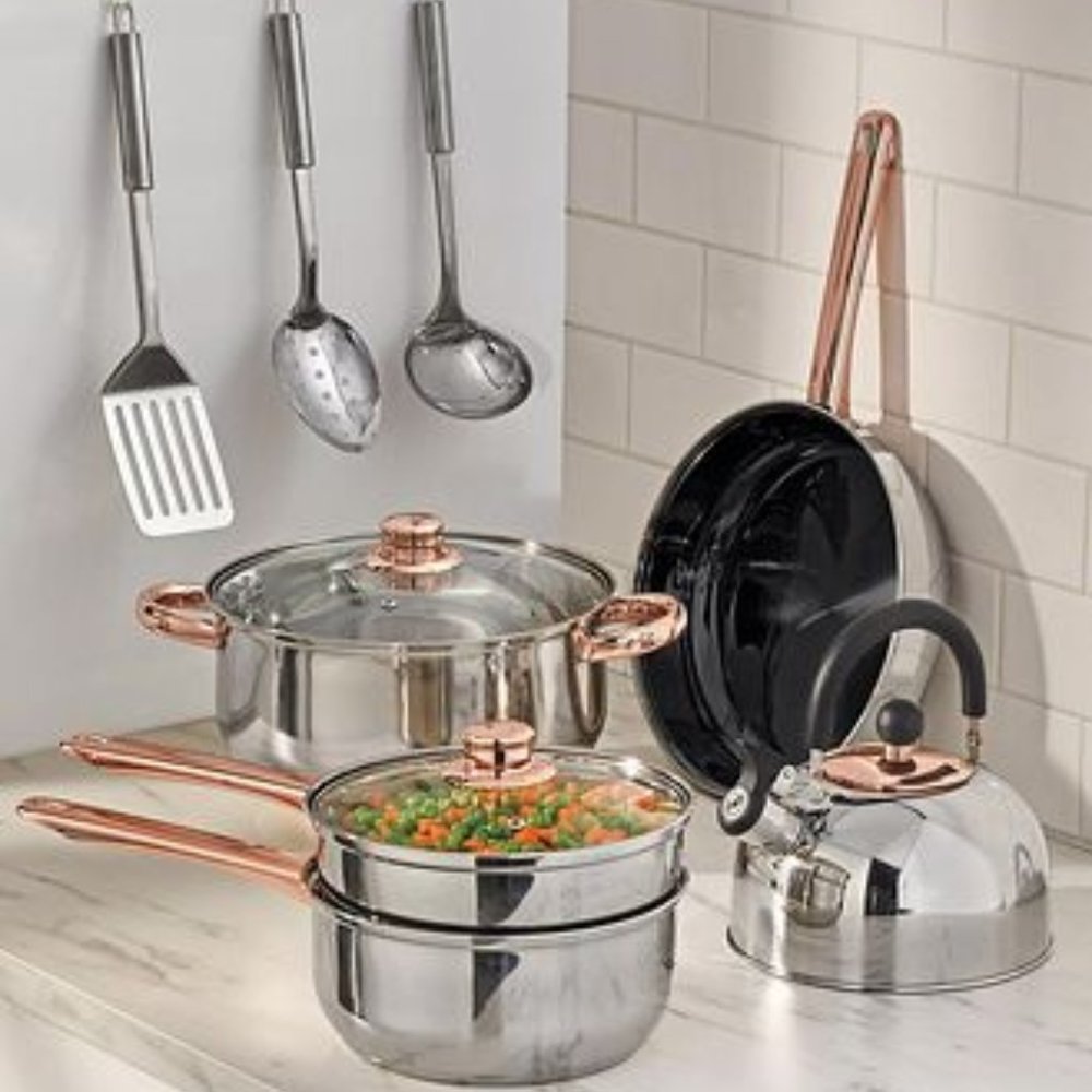 11 Piece stainless steel cookware set with tri-ply base